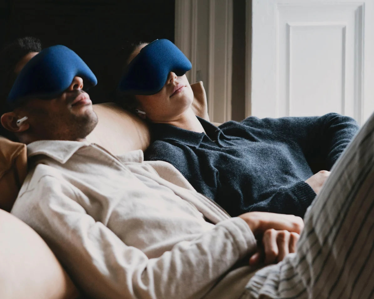 Two people in a paired Nova session